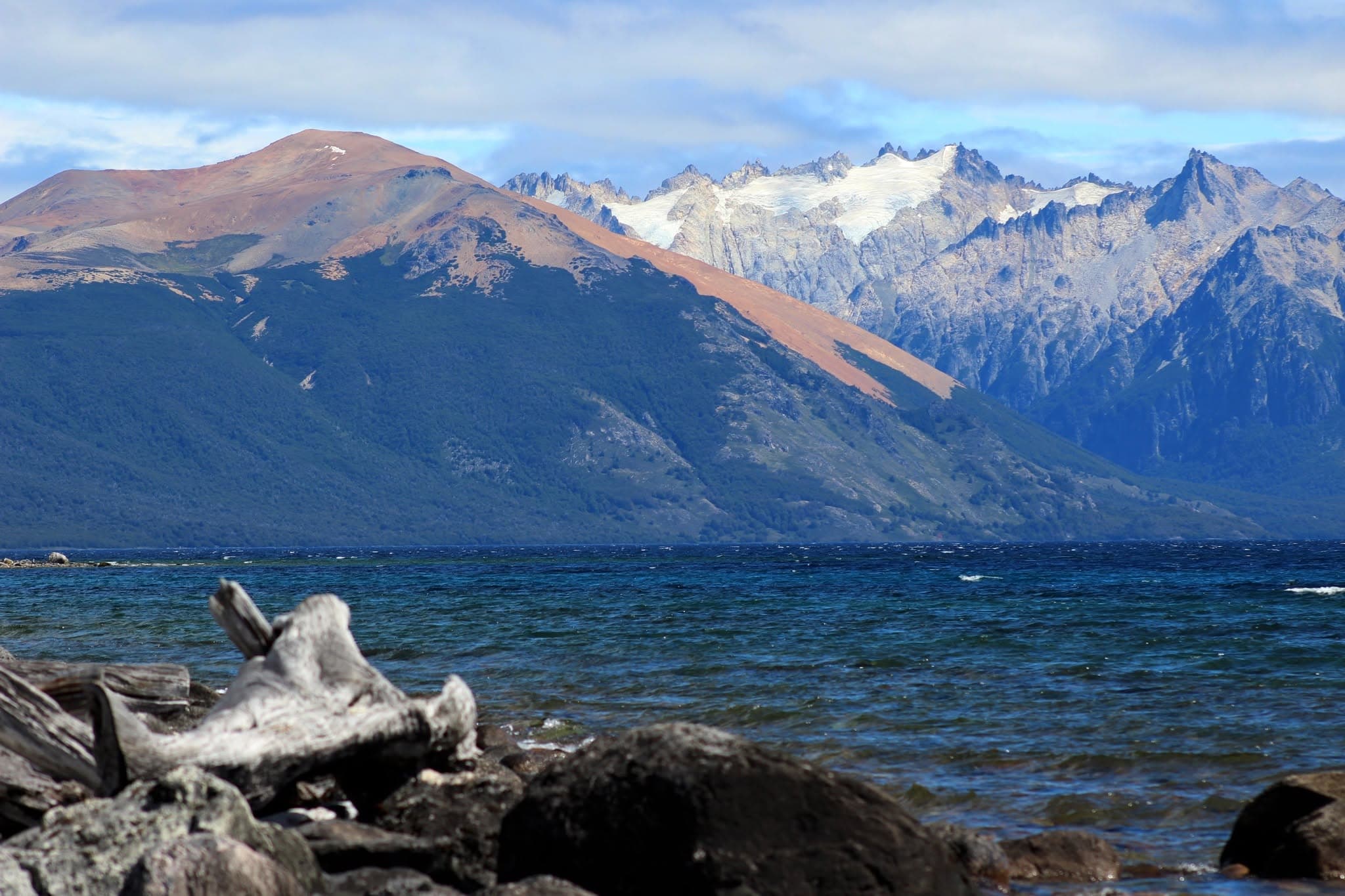 Fly fishing in Lake Vintter
