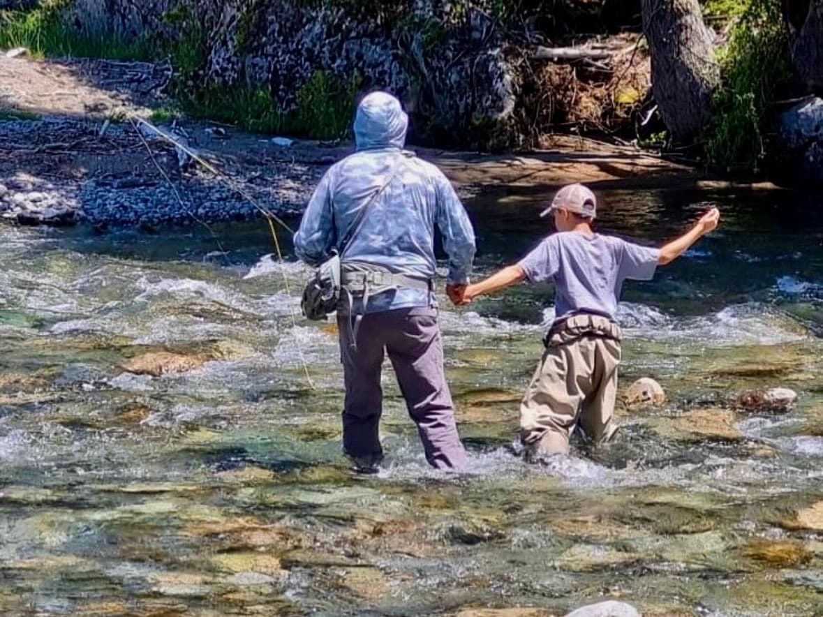 5 Nights/4 Days Family Fly Fishing Trip Patagonia